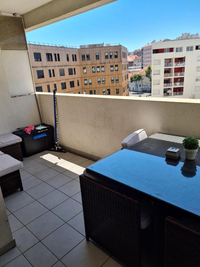 Appartement Lac Rose - Parking, Metro, Jusqu'A 4 Personnes Marseille Eksteriør bilde